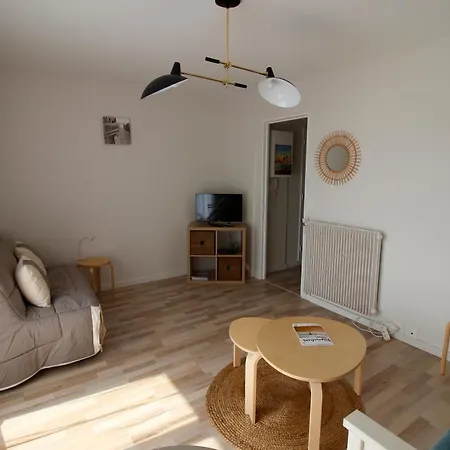 Studio Waikiki 3 Etoiles A 2 Pas De La Cote Des Basques & Des Halles